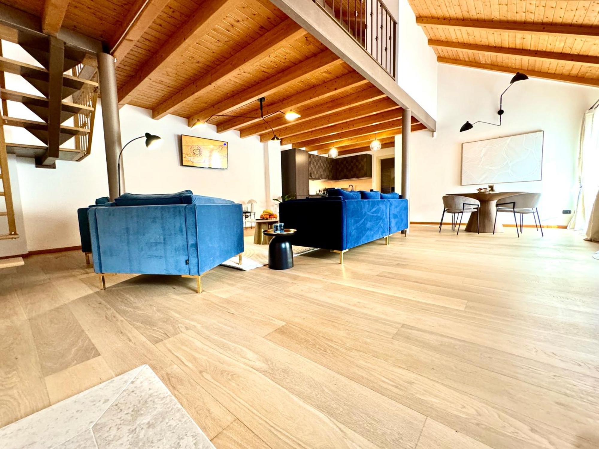 Blue Nest Lägenhet Timişoara Exteriör bild