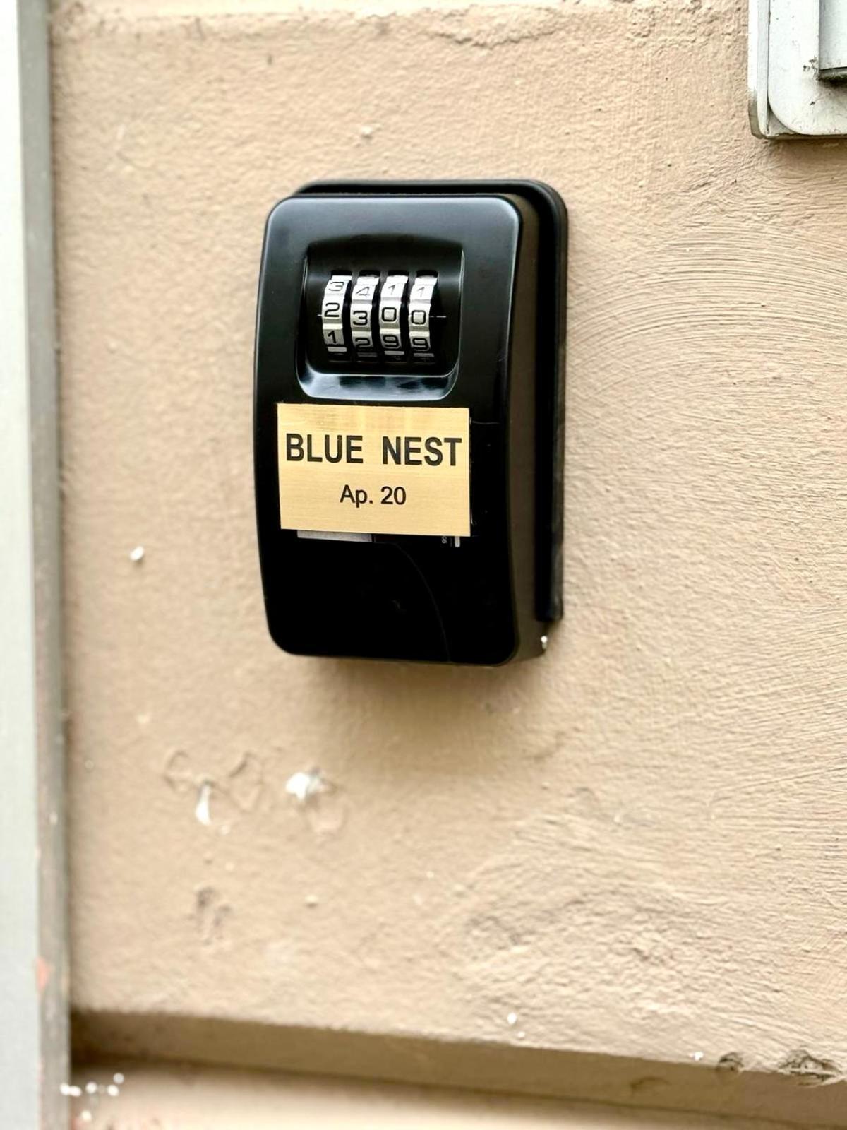 Blue Nest Lägenhet Timişoara Exteriör bild