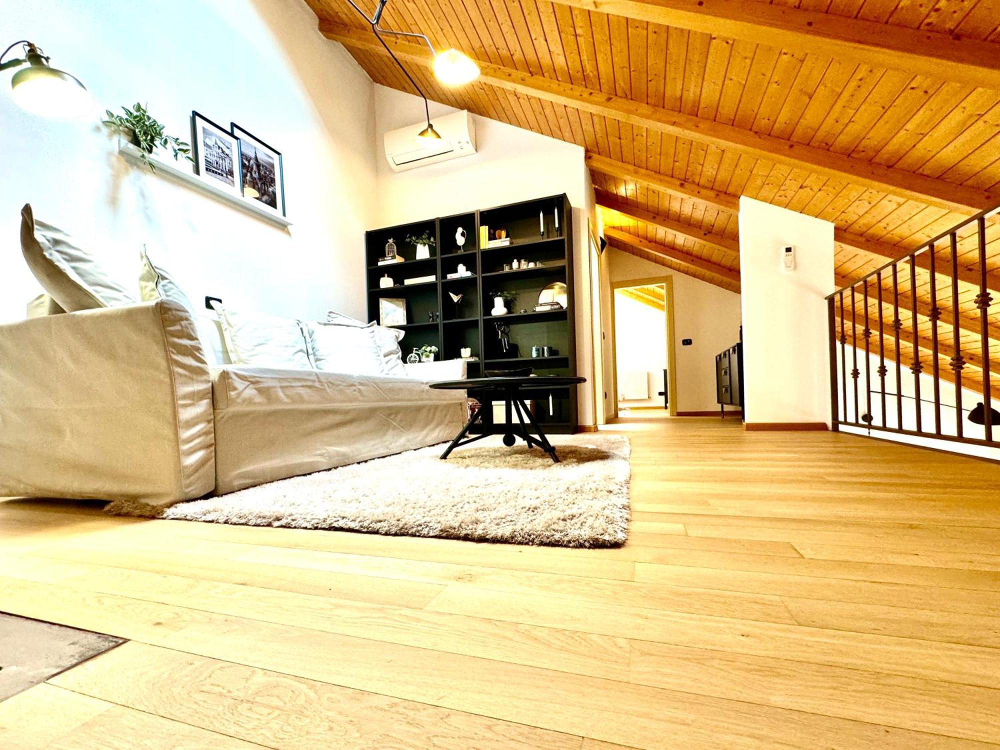 Blue Nest Lägenhet Timişoara Exteriör bild
